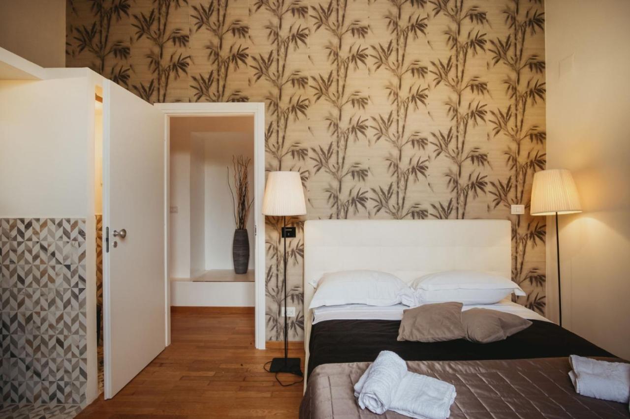 Colosseum Rooms Rome Bagian luar foto
